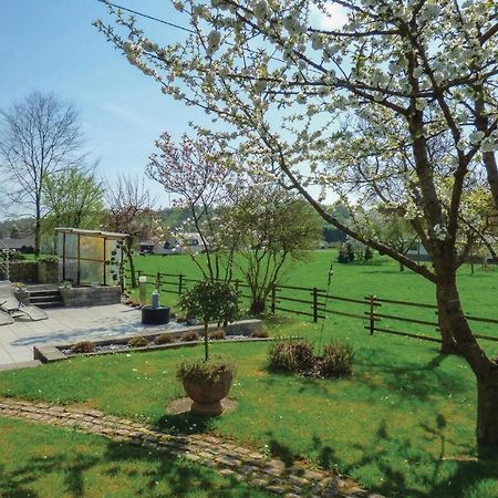 Cozy Apartment In Koerperich-Obersgegen With Wifi Korperich エクステリア 写真